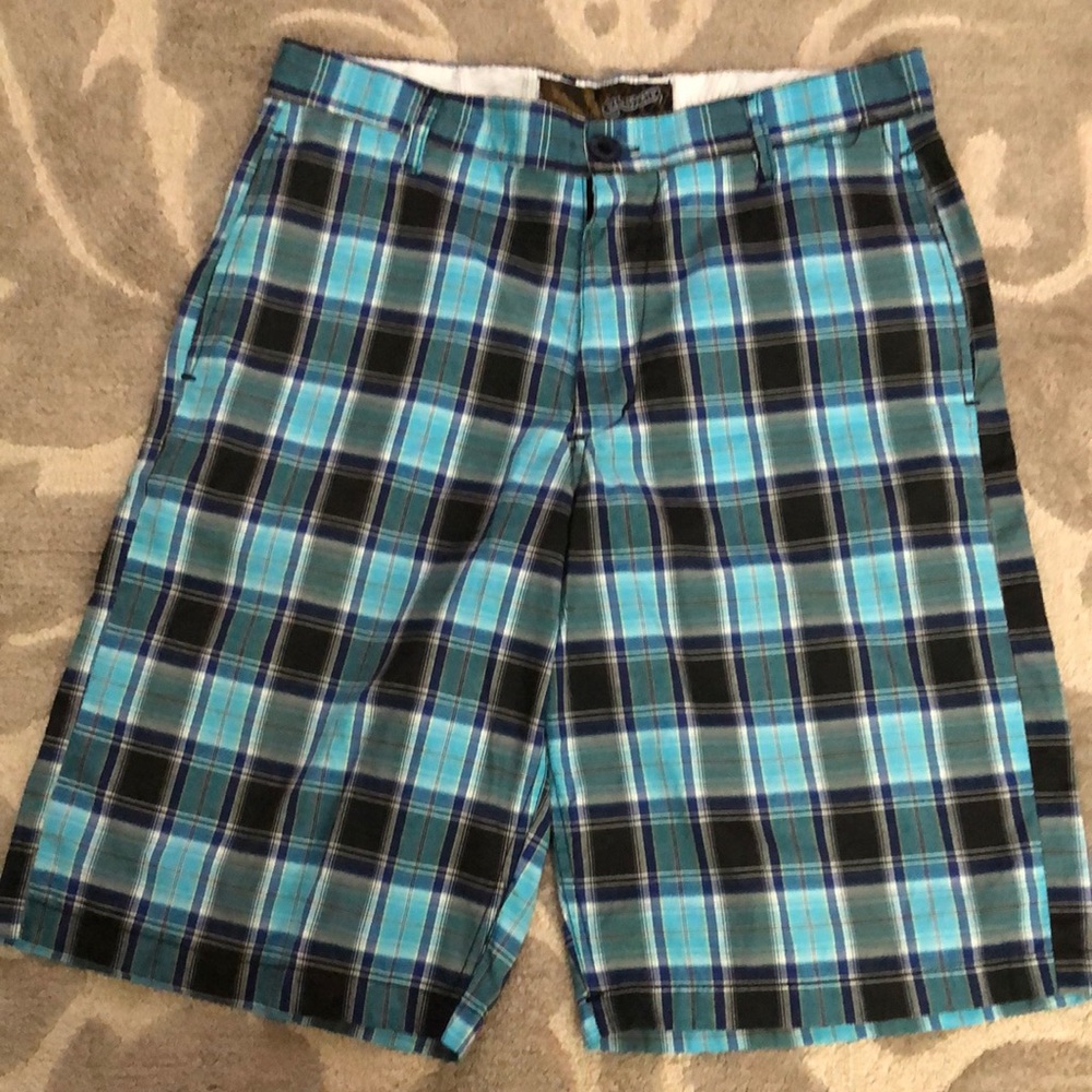 33 NWOT Elixer Mens Shorts